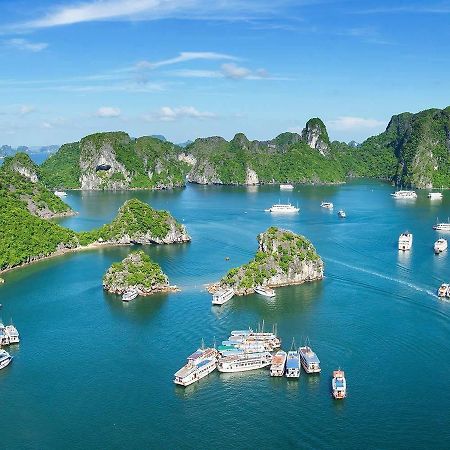 ホテルHoang Gia Minh カットバ島 エクステリア 写真