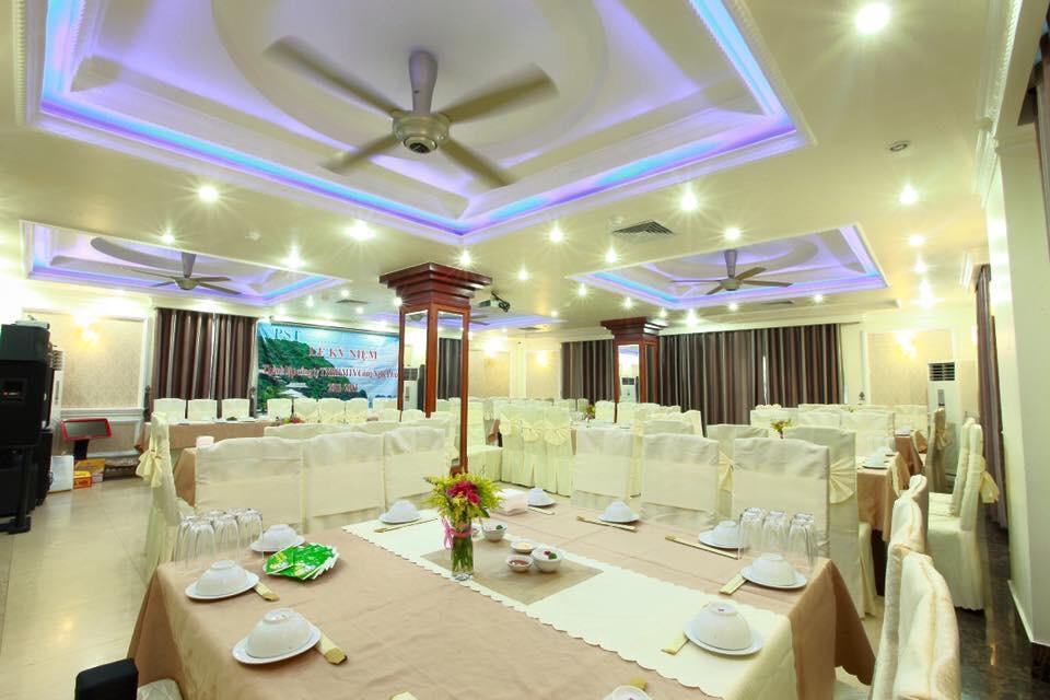 ホテルHoang Gia Minh カットバ島 エクステリア 写真